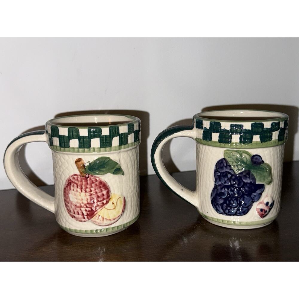 Set of 2 Cottagecore 3D Orchard Ceramic Coffee Mugs 8oz Checkered Trim Farmhouse